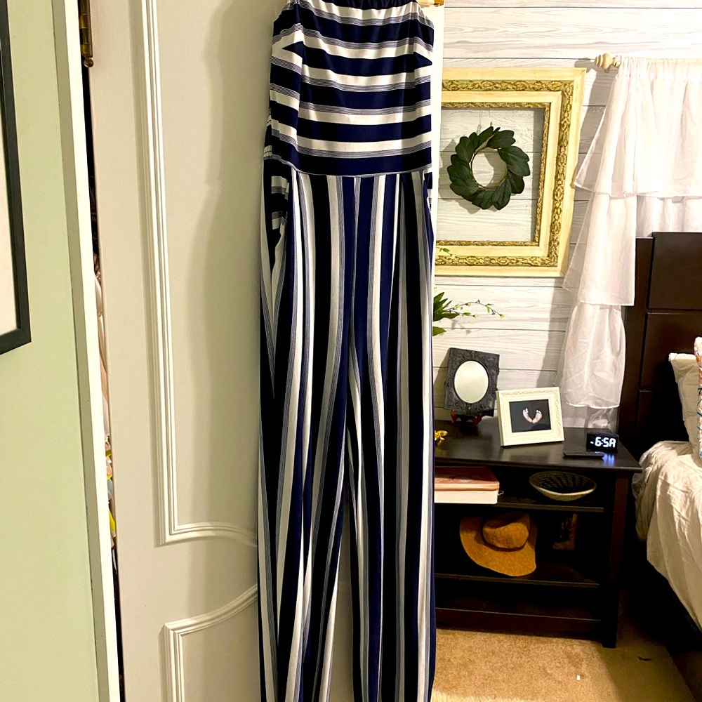 Strapless wide leg jumpsuit